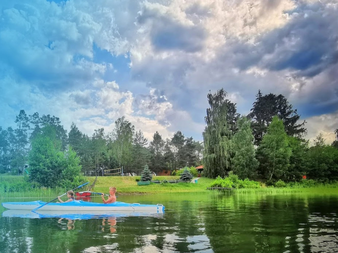 Ośrodek Wczasowy - Bory Tucholskie - Okoniny Nadjeziorne